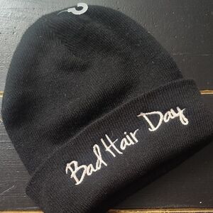Chic Black 'Bad Hair Day' Beanie WINTER BEANIE 🥶🥶🥶🥶🥶🥶🥶🥶🥶🥶🥶🥶🥶🥶🥶🥶